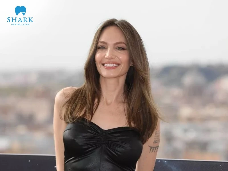 Angelina Jolie