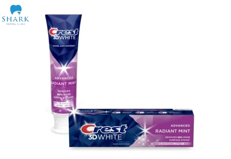 Kem đánh răng nổi bật với hương bạc hà mang lại cảm giác mát lạnh