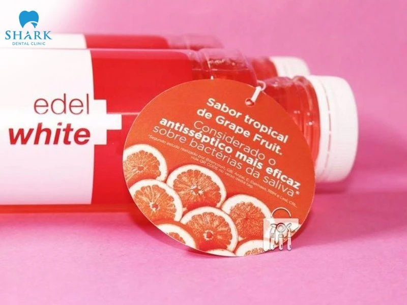 TOP 10 nước súc miệng trắng răng hiệu quả và bán chạy nhất 18 Nước súc miệng EdelWhite Fresh + Protect là sản phẩm chăm sóc răng miệng toàn diện đến từ Thụy Sĩ