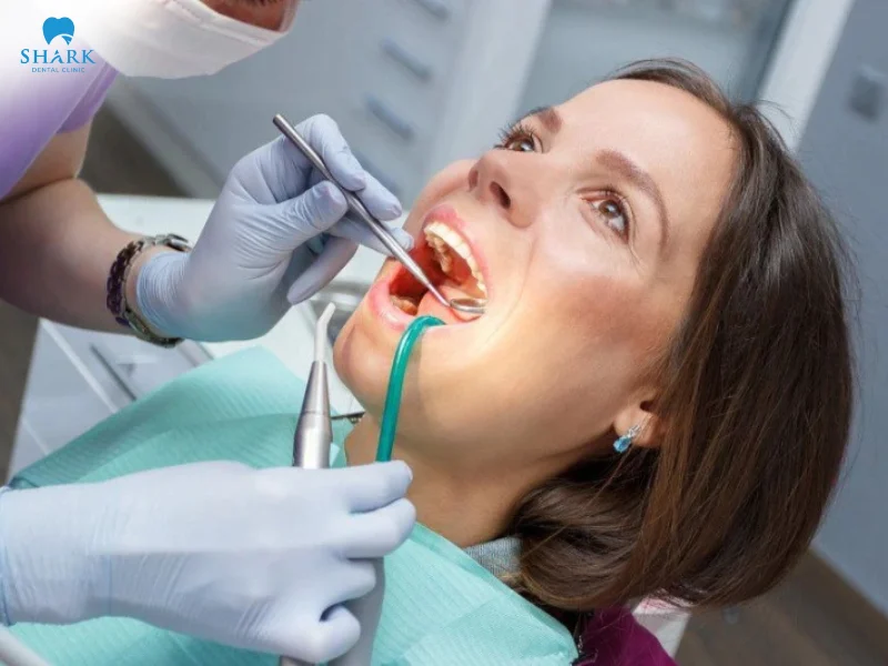 Nhổ răng khôn không cần trồng lại.