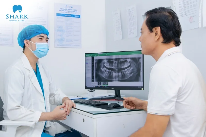 Áp xe răng khôn là gì? Nguyên nhân gây ra tình trạng này 26 thăm khám nhổ răng khôn trực tiếp tại Nha khoa Shark để được tư vấn kĩ lưỡng