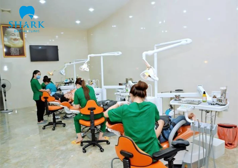 Nha Khoa Bác Sĩ Thúy