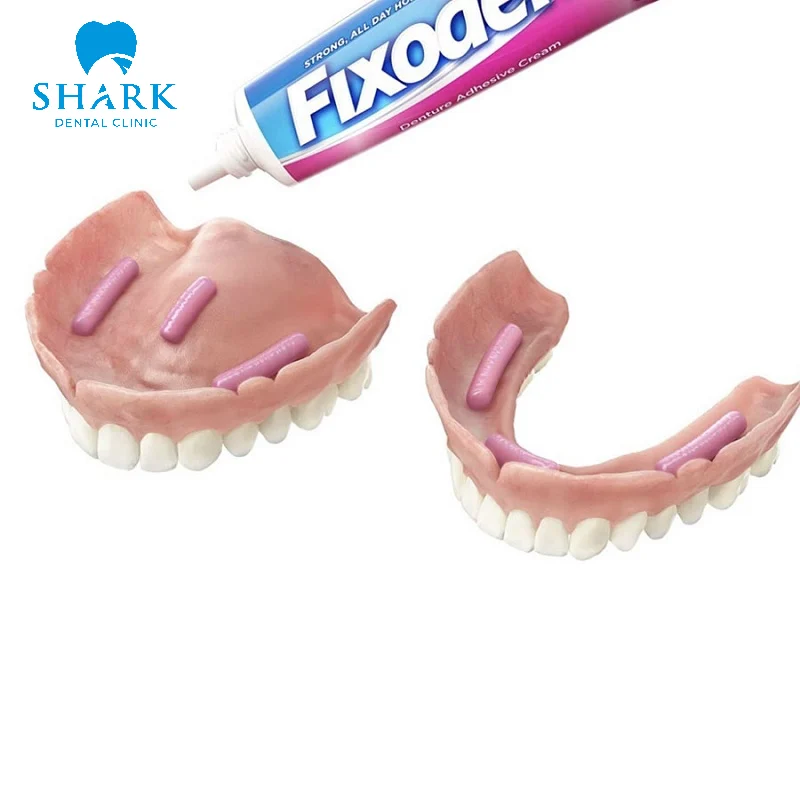 Tại sao bọc răng sứ bị rớt ra? Cách dán răng giả bị rơi ra 16 Sử dụng keo dán chuyên dụng để dán hàm giả