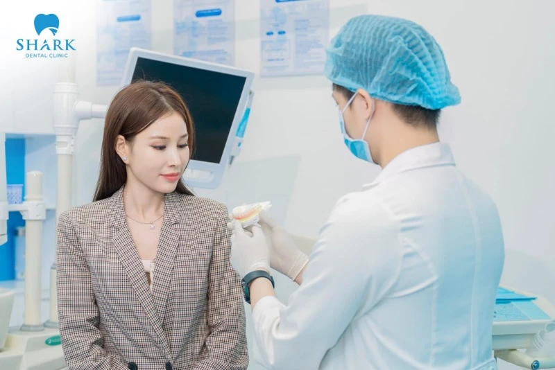 Mọc răng khôn hàm trên: Những vấn đề thường gặp và cách xử lý an toàn 19 thăm khám tại nha khoa Shark an toàn, hiệu quả