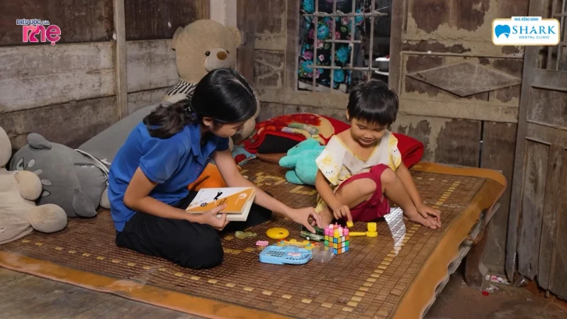 Em Ngân bất đắc dĩ trở thành “Người Mẹ”, tạm gác lại ước mơ giảng đường