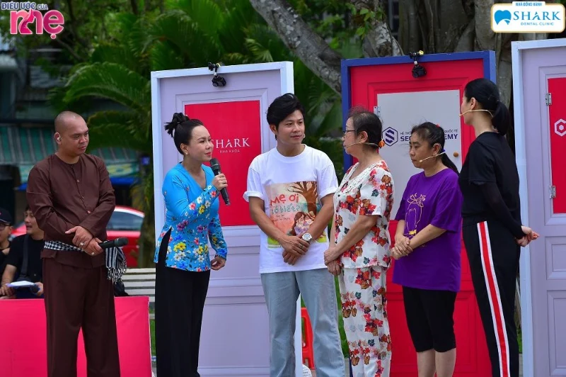 Khách mời Nguyễn Văn Chung chia sẻ cảm xúc sau khi lắng nghe câu chuyện của cô Huê