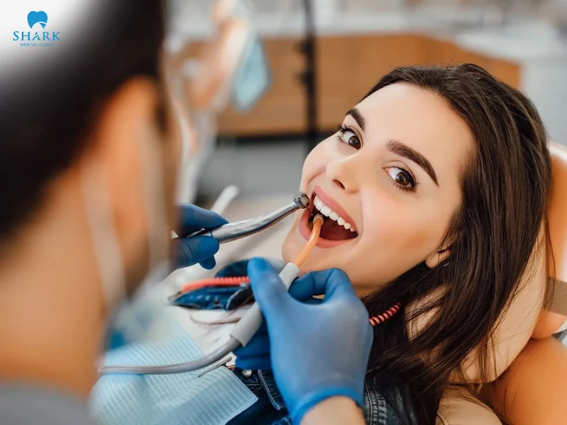 Các trường hợp răng khôn mọc lệch, mọc ngầm phức tạp nên thăm khám trực tiếp tại các bệnh viện uy tín 