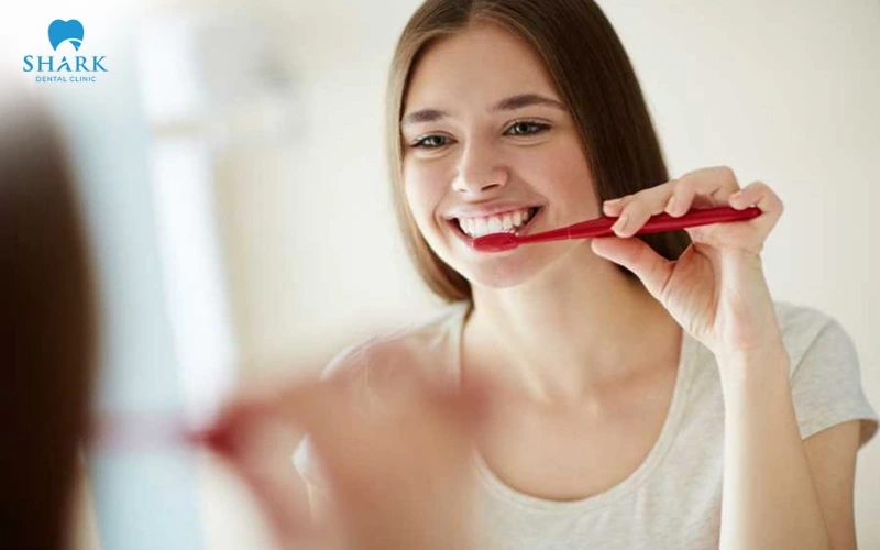 Đánh răng hằng ngày 2 lần để bảo vệ sức khỏe răng miệng