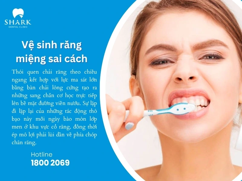 Vệ sinh răng miệng sai cách làm tụt lợi khi bọc sứ