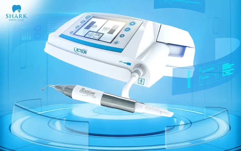 Đến Nha khoa Shark, anh Bảo được thực hiện chụp phim CT ConeBeam 3D để xác định vị trí răng mọc
