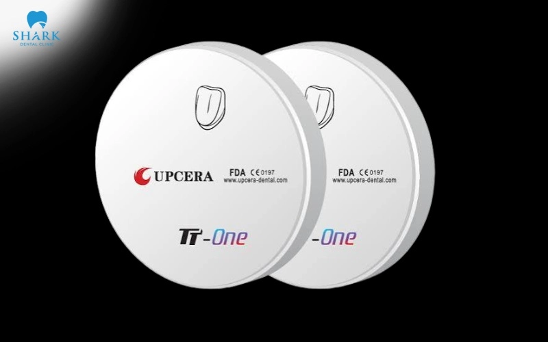 Răng sứ Upcera là gì? Xuất xứ ở đâu và có giá là bao nhiêu? 5 Khối phôi zirconia Upcera còn nguyên tem nhãn và mã lô sản xuất