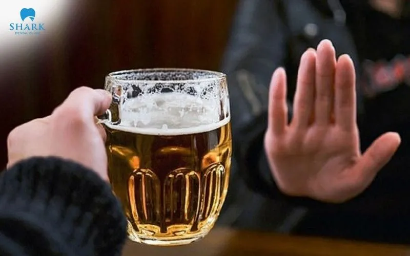 Mẹo cầm máu sau khi nhổ răng khôn đúng cách và an toàn 12 cầm máu sau khi nhổ răng khôn