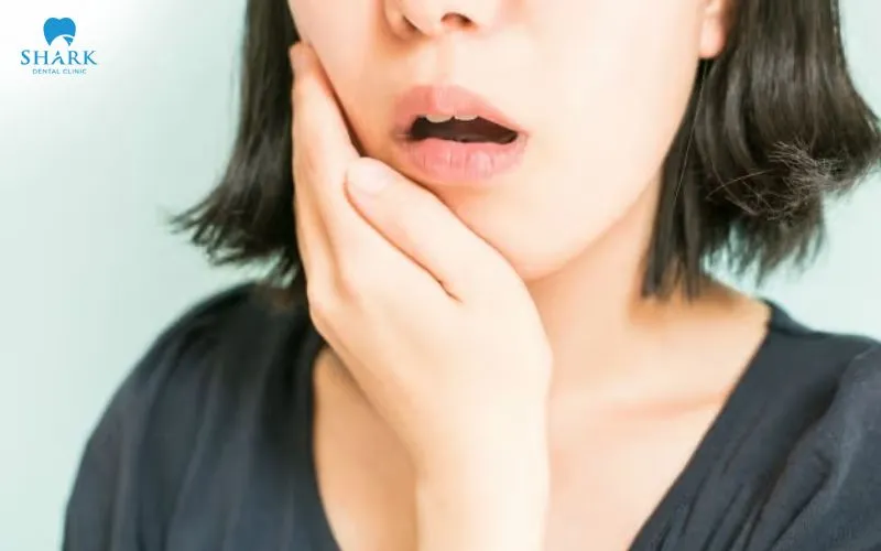 Một trong những nguyên nhân dẫn đến các biến chứng nguy hiểm sau nhổ răng là do tay nghề của bác sĩ yếu kém