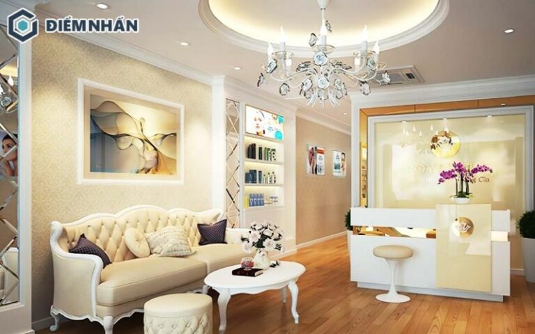 Không gian spa trị liệu được bố trí ghế thư giãn