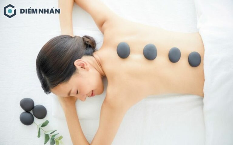 Spa cung cấp dịch vụ massage chân hướng đến những khách hàng xê dịch thường xuyên