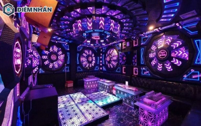 Cấp thoát khí trong phòng karaoke cần được đảm bảo để có không gian dễ chịu