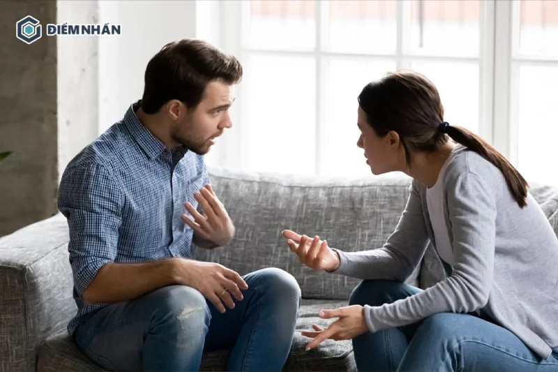 Hướng Ngũ Quỷ cũng khiến cho cuộc sống hôn nhân nảy sinh nhiều mâu thuẫn, bất hòa