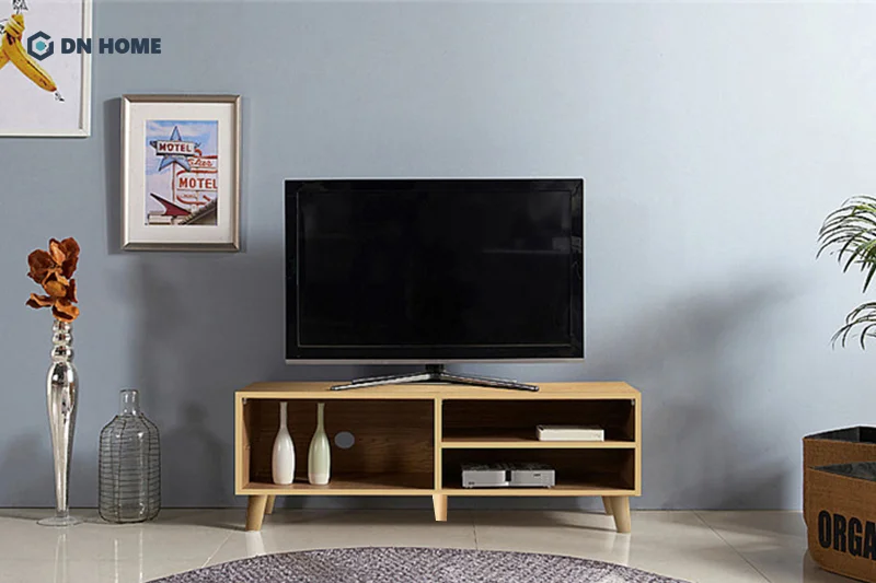 Với tivi có 32-40 inch bạn chỉ nên lựa chọn kệ tivi có kích thước nhỏ gọn