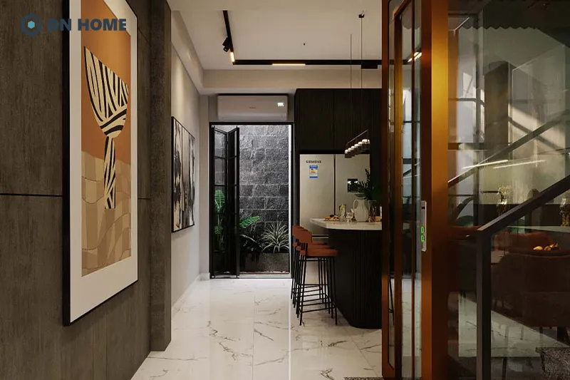 Hàng lang được thiết kế thoáng đãng và trang trí ấn tượng vừa đảm bảo sinh hoạt thuận tiện vừa nâng cao tính thẩm mỹ