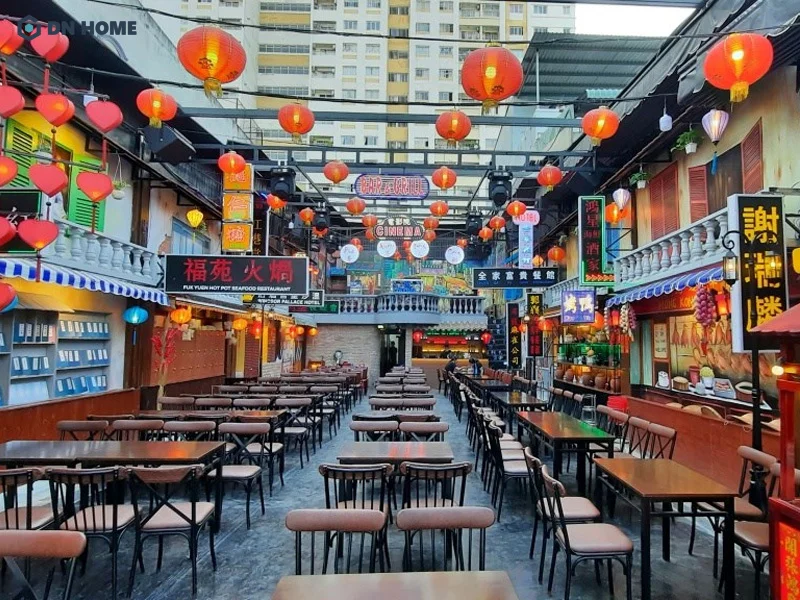 Với không gian độc đáo, kết hợp giữa nghệ thuật và văn hóa - quán cafe HongKong nhanh chóng trở thành xu hướng