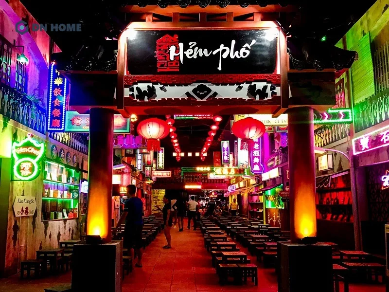 Mặt tiền của quán cafe phong cách Hong Kong cần được thiết kế ấn tượng avf nổi bật