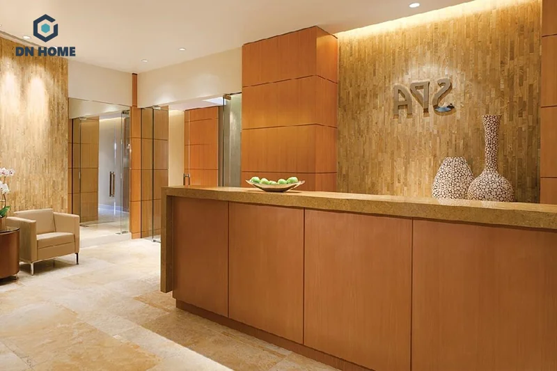 Quầy lễ tân đóng nhiều vai trò quan trọng trong việc xây dựng hình ảnh spa chuyên nghiệp, uy tín
