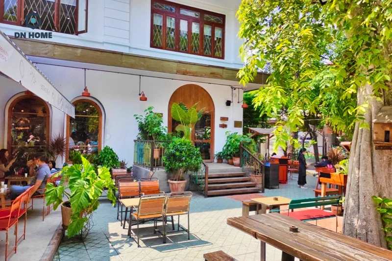Mô hình quán cafe ngoài trời dễ dàng khai thác nhiều dịch vụ khác, nâng cao hiệu quả kinh doanh