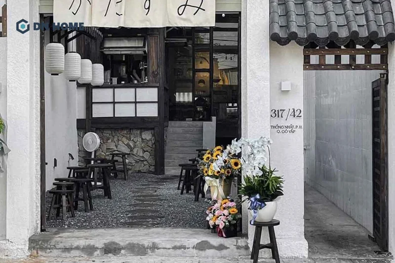 Katasumi Cafe & Gốm lấy cảm hứng từ những con phố yên tĩnh, bình yên tại Nhật Bản