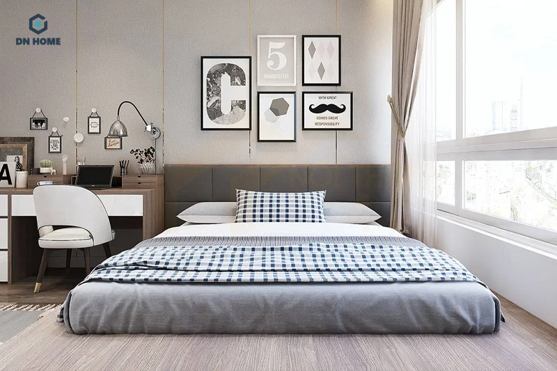Tránh treo ảnh đầu giường vì dễ tạo cảm giác nặng nề, bị đè nén không tốt về phong thủy