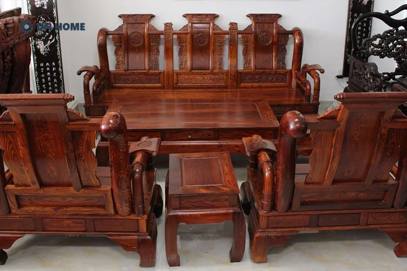 Nội thất gỗ sưa được xếp vào hàng nội thất cao cấp, mang đến vẻ đẹp sang trọng và đẳng cấp