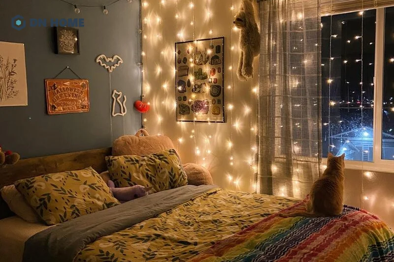 Không gian phòng ngủ không giường với ánh đèn LED tạo cảm giác ấm cúng và lung linh
