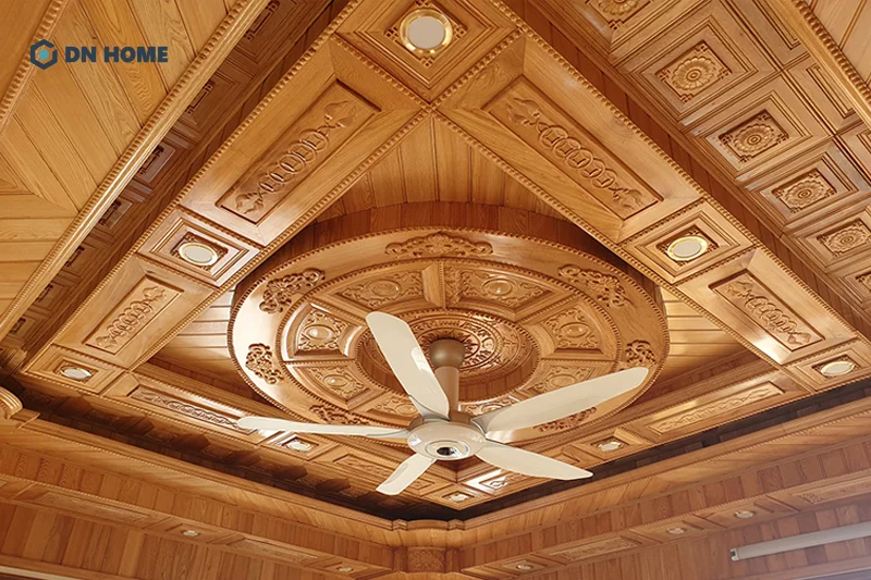 Khả năng chịu lực và màu sắc ấn tượng giúp gỗ cây Pơ Mu được sử dụng phổ biến trong việc ốp trần