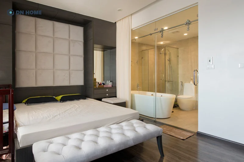 Lưu ý về khả năng cách âm cửa nhà vệ sinh khi thiết kế khép kín trong phòng ngủ diện tích 12m2