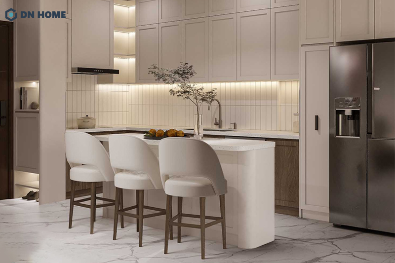 Không gian phòng khách và bếp ăn được thiết kế liên thông giúp căn hộ mini thêm phần rộng rãi