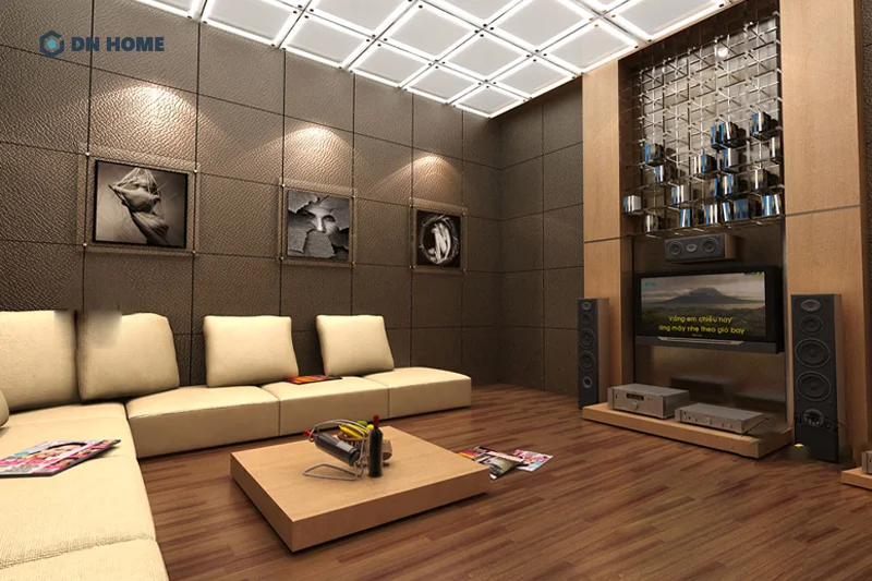 Phòng karaoke gia đình được thiết kế theo phong cách tối giản với tone nâu trung tính làm chủ đạo
