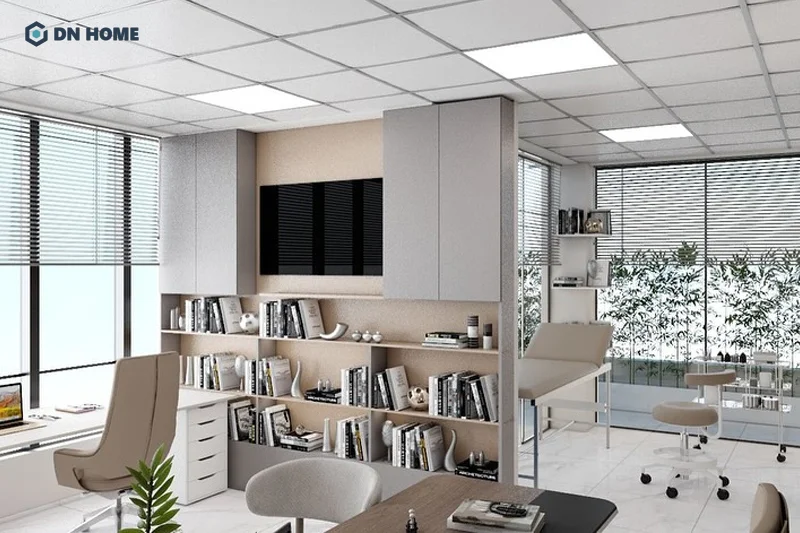 Không gian phòng khám mở với ánh sáng tự nhiên tạo cảm giác thoải mái, thân thiện hơn