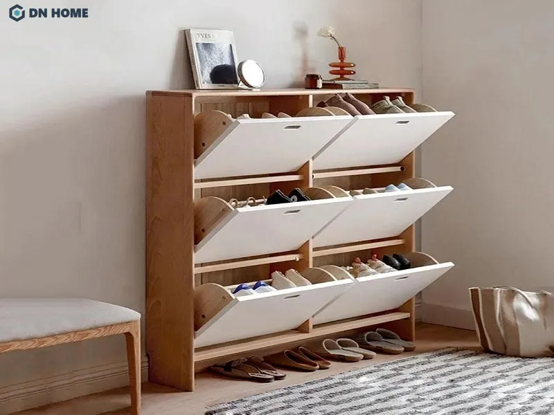 Với nhiều chất liệu và màu sắc đa dạng, tủ giày cánh lật dễ dàng hòa hợp với mọi phong cách nội thất