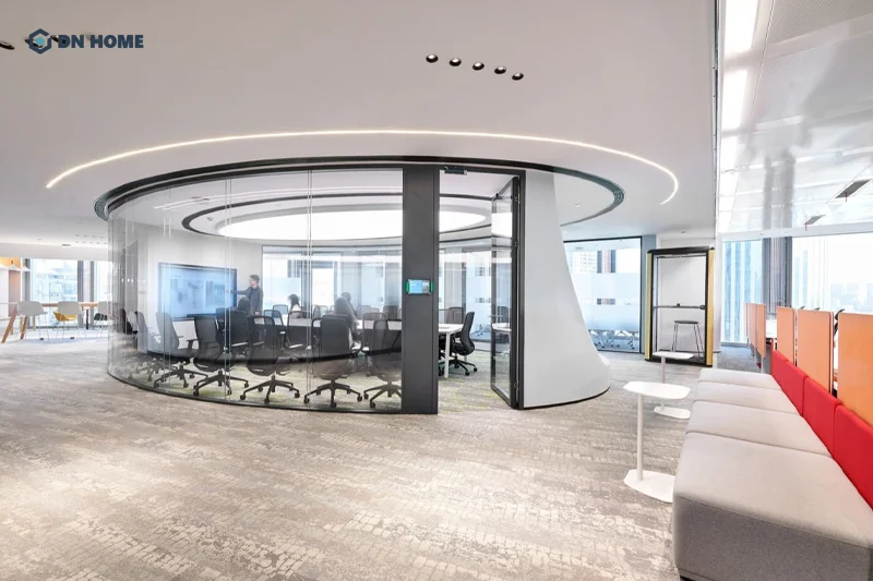 Phòng họp văn phòng chứng khoán khi thiết kế cần chú trọng đến việc cách âm, bảo mật