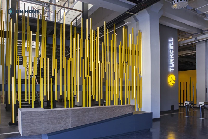Bản sắc và cá tính công ty viễn thông Turkcell Izmir Plaza được thể hiện rõ ràng ở khu vực lễ tân