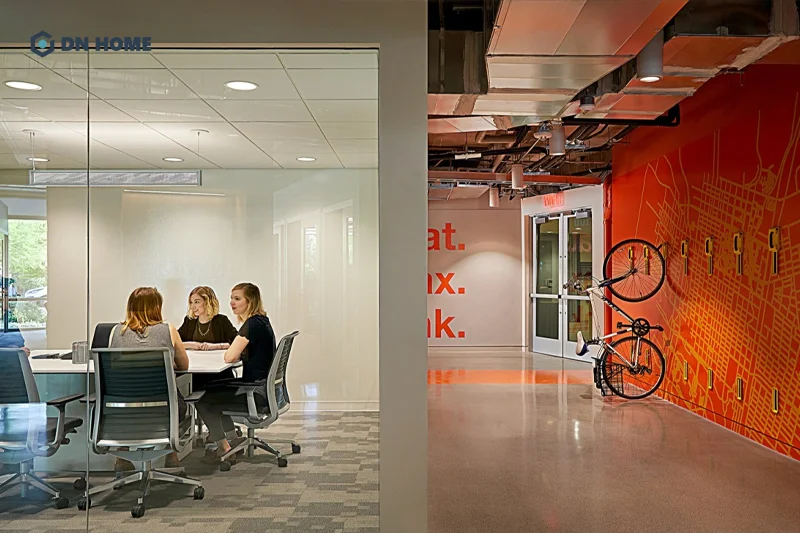 Tạo nên môi trường làm việc lý tưởng thông qua đầu tư thiết kế văn phòng giúp doanh nghiệp viễn thông thu hút - giữ chân nhân sự