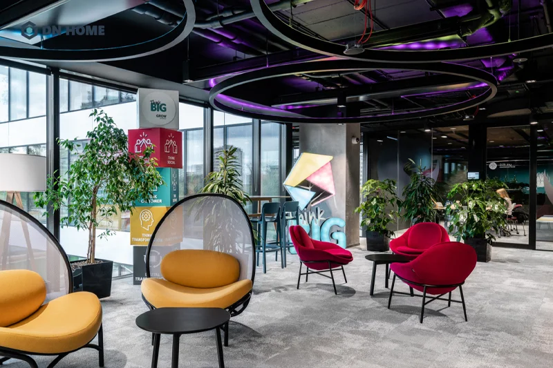 Cần thiết kế và bố trí nhiều khu vực đa chức năng trong văn phòng công ty viễn thông