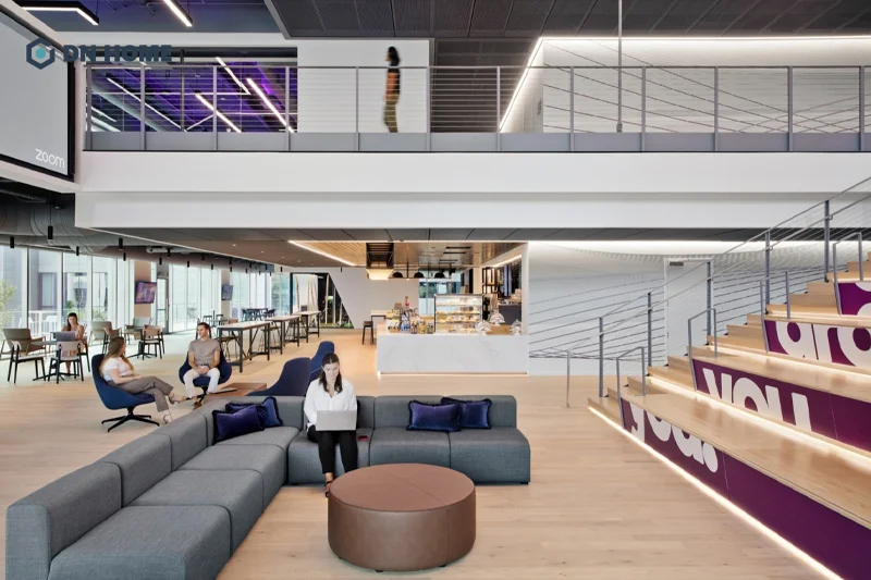 Văn phòng telesale được thiết kế theo phong cách mở, linh hoạt thúc đẩy tương tác và giao tiếp hiệu quả