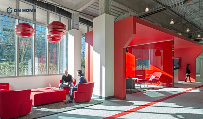 Để tránh sự bí bách, chỉ nên sử dụng màu đỏ làm điểm nhấn khi thiết kế văn phòng mệnh Hoả