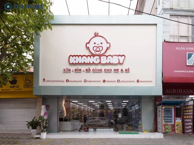 Bảng hiệu shop mẹ và bé tích hợp hệ thống đèn LED