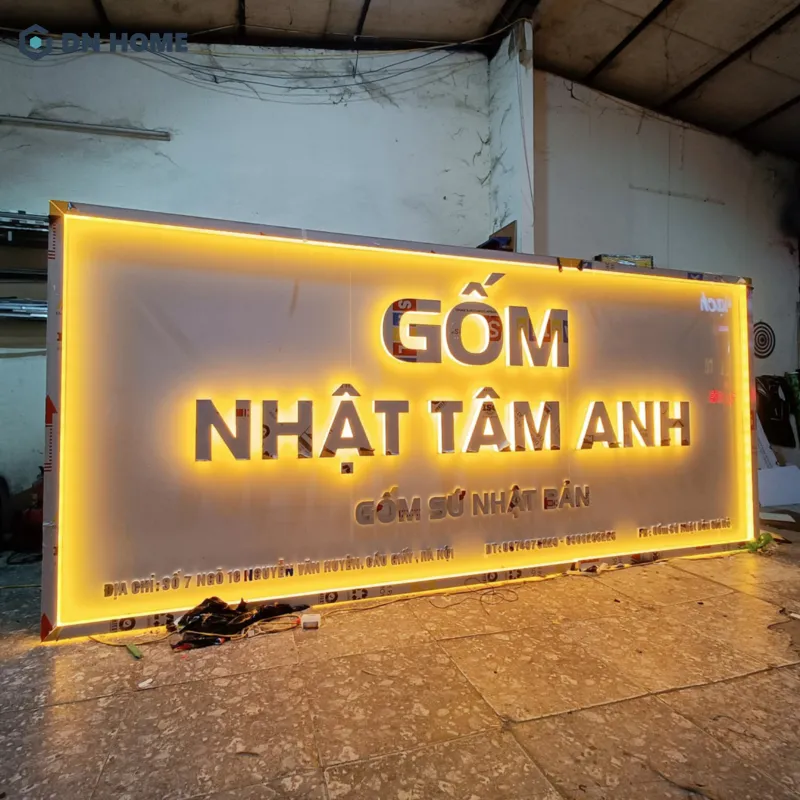 Bảng hiệu alu có độ bền cao và phù hợp với đa dạng lĩnh vực kinh doanh