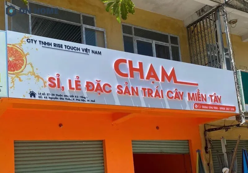 Chất liệu nhựa mica có tuổi thọ lâu dài