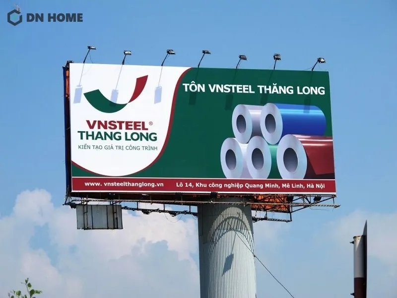 Bảng hiệu bạt hiflex thường được dùng làm biển quảng cáo ngoài trời hoặc chương trình khuyến mãi ngắn hạn