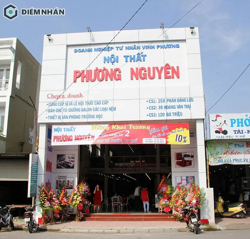 Mẫu bảng hiệu chữ nổi đơn giản với thông tin đầy đủ