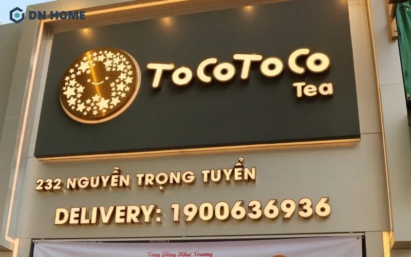 Bảng hiệu trà sữa sử dụng đèn LED giúp thương hiệu dễ dàng thu hút ánh nhìn của người đi đường