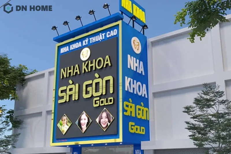 Nội dung trên bảng hiệu phòng khám nha khoa cần được thể hiện một cách sắc nét, rõ ràng